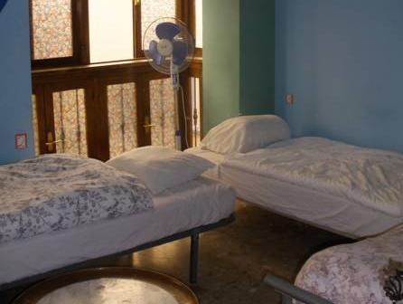Picnic Dreams Boutique Hostel Малага Екстер'єр фото